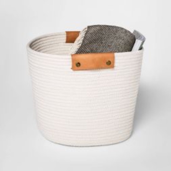 Blanca Natural/White Rope Basket + Reviews | Crate & Barrel Tapered Basket in Off White/Cream *NEW